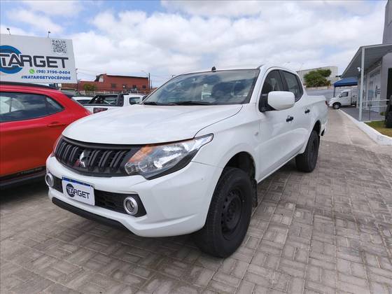MITSUBISHI L200 TRITON 2.4 16V TURBO DIESEL GL CD 4X4 MANUAL